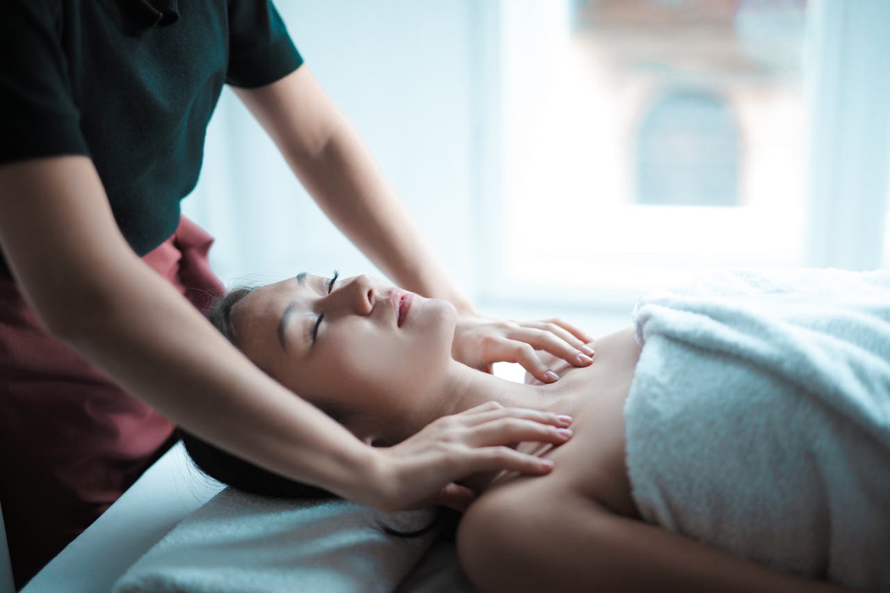 Rejuvenate Your Body and Mind: The Benefits of Massage Therapy